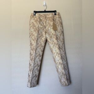 Michael Kors Collection Womens Gold and Tan Floral Fabric..Size 6